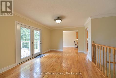 27 Heyden Avenue Orillia ON L3V 0G5