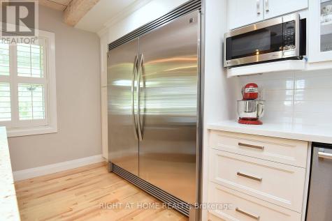 2030 Governors Road Hamilton ON L0R 1J0