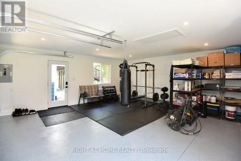 2030 Governors Road Hamilton ON L0R 1J0