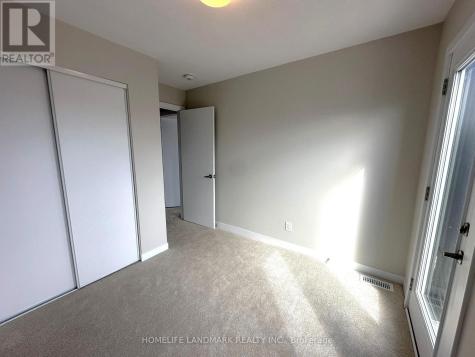 74 Ryan Reynolds Way Ottawa ON K4A 5T4