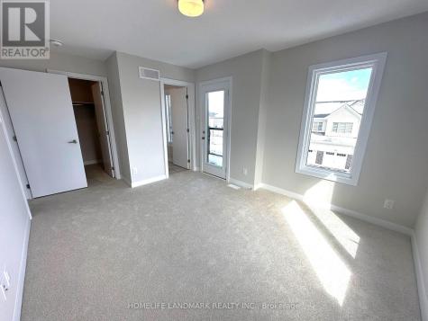 74 Ryan Reynolds Way Ottawa ON K4A 5T4