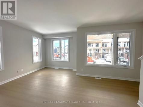 74 Ryan Reynolds Way Ottawa ON K4A 5T4