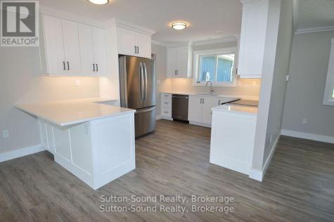 1 Williamson Place South Bruce Peninsula ON N0H 2T0