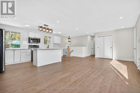 556 Champlain Road Tiny ON L9M 0C2