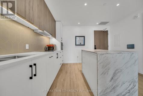 741 King Street West Kitchener ON N2G 1E5