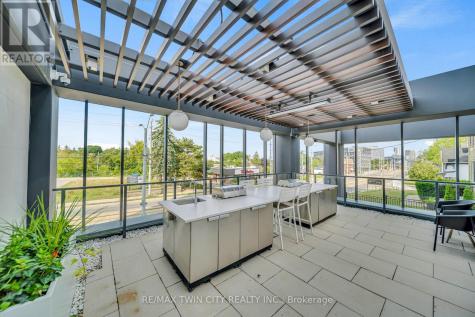 741 King Street West Kitchener ON N2G 1E5