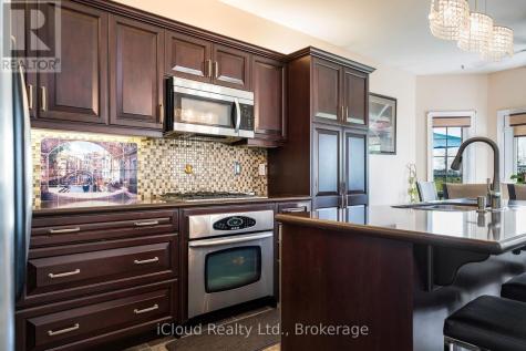 17 Maple Drive Wasaga Beach ON L9Z 0A7