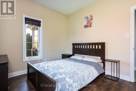 17 Maple Drive Wasaga Beach ON L9Z 0A7