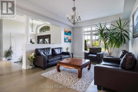 17 Maple Drive Wasaga Beach ON L9Z 0A7