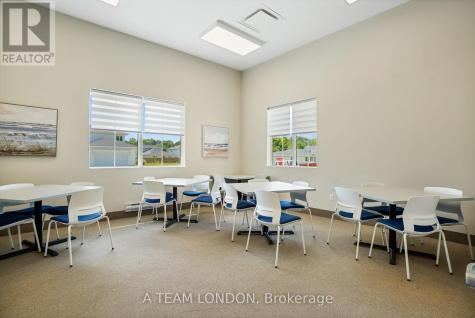 18 Harbour Way Central Elgin ON N5L 1C5