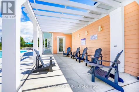 18 Harbour Way Central Elgin ON N5L 1C5