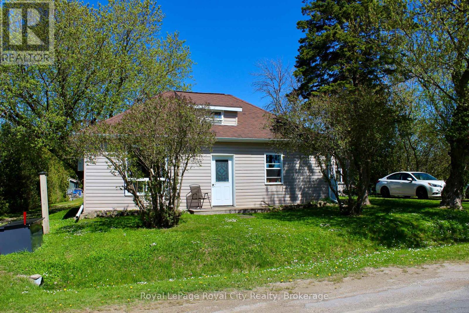 2557 Bruce 9 Road Northern Bruce Peninsula ON N0H 1W0
