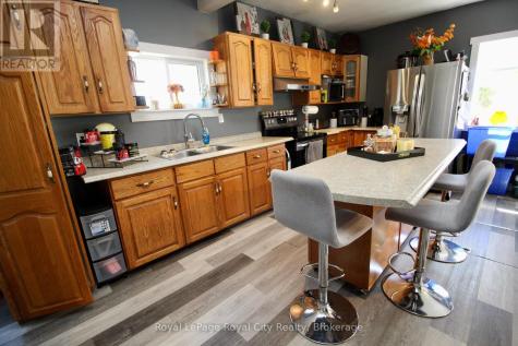 2557 Bruce 9 Road Northern Bruce Peninsula ON N0H 1W0