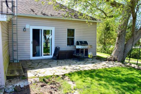 2557 Bruce 9 Road Northern Bruce Peninsula ON N0H 1W0