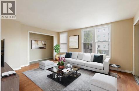581-583 Crawford Avenue Windsor ON N9A 5C5
