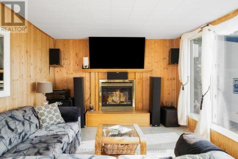 103 Ivy Lane Orillia ON L3V 0H4