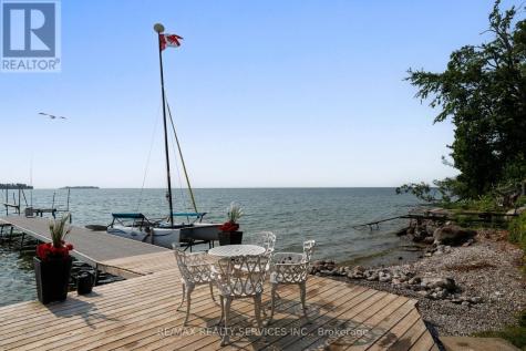 103 Ivy Lane Orillia ON L3V 0H4