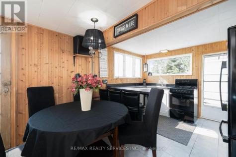 103 Ivy Lane Orillia ON L3V 0H4