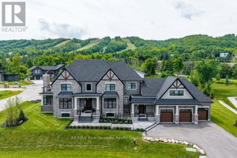 101 Grindelwald Court Blue Mountains ON L9Y 0Z8