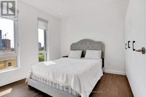 741 King Street West Kitchener ON N2G 0E9