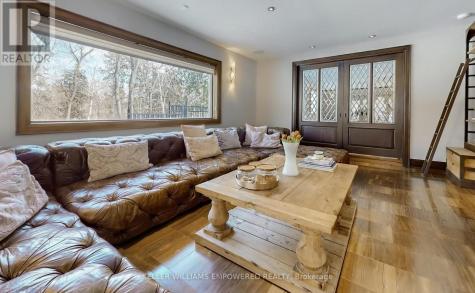 43 Woodland Acres Crescent Vaughan ON L6A 1G1