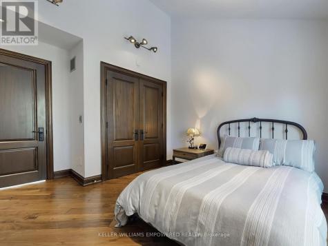 43 Woodland Acres Crescent Vaughan ON L6A 1G1