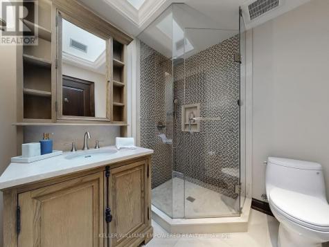 43 Woodland Acres Crescent Vaughan ON L6A 1G1
