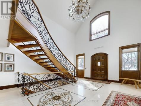 43 Woodland Acres Crescent Vaughan ON L6A 1G1