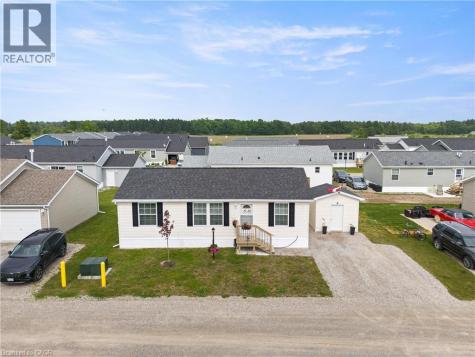 22 Copper Beech Drive Nanticoke ON N0A 1L0