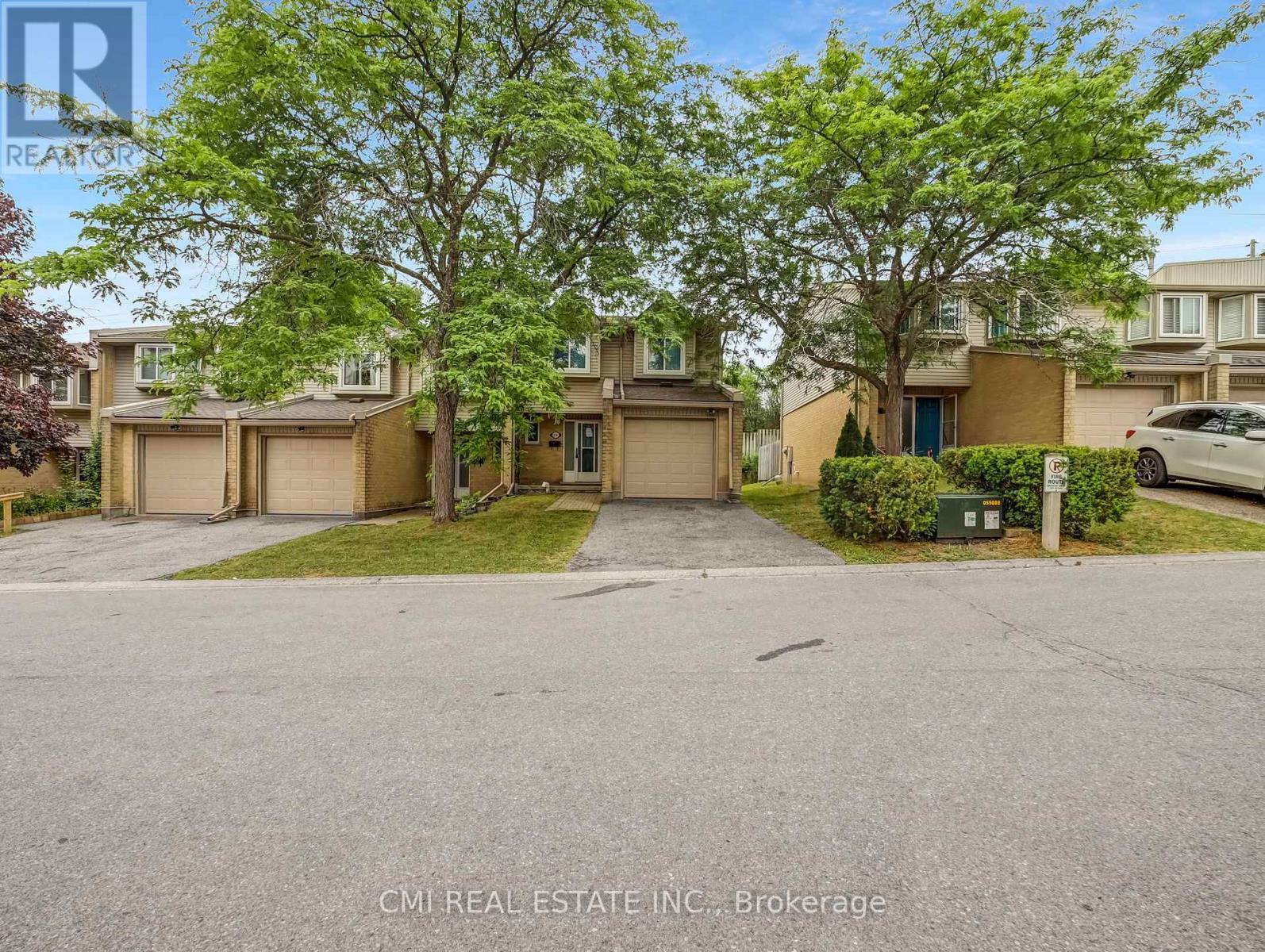 29 Paulander Drive Kitchener ON N2M 5L2
