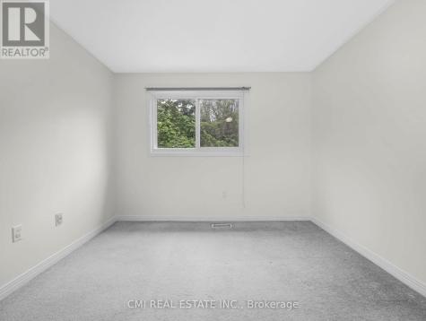29 Paulander Drive Kitchener ON N2M 5L2