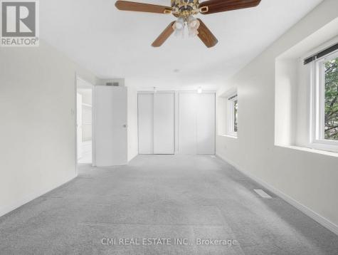 29 Paulander Drive Kitchener ON N2M 5L2