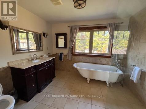 121 Rattlebear Drive The Archipelago (archipelago North) ON P0G 1K0