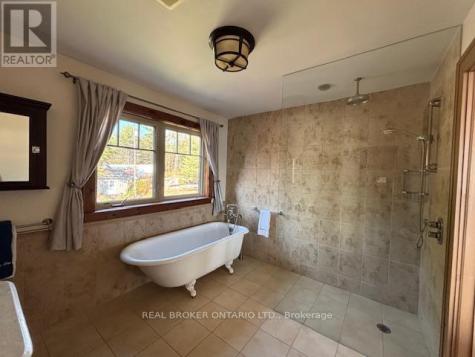 121 Rattlebear Drive The Archipelago (archipelago North) ON P0G 1K0