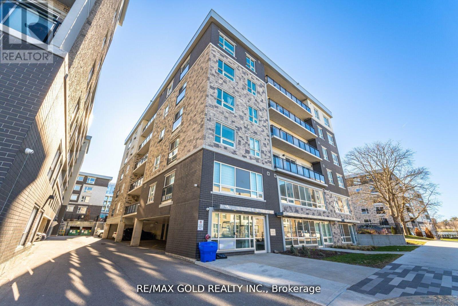 275 Larch Street Waterloo ON N2L 3R2