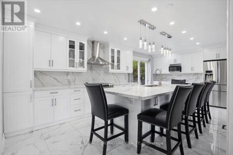 10 Tyler Street Clarington ON L0B 1J0
