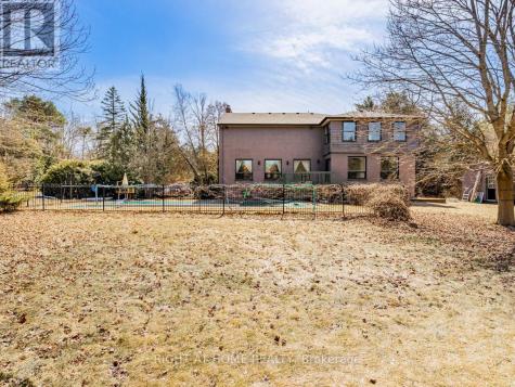 4282 Vivian Road Whitchurch-stouffville ON L4A 1Z2