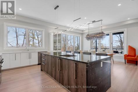 111 Grand Ridge Drive Cambridge ON N1S 4E4
