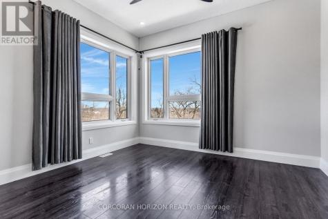 111 Grand Ridge Drive Cambridge ON N1S 4E4