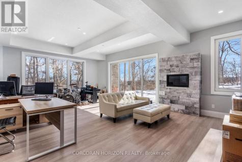111 Grand Ridge Drive Cambridge ON N1S 4E4