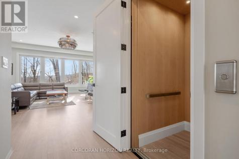 111 Grand Ridge Drive Cambridge ON N1S 4E4