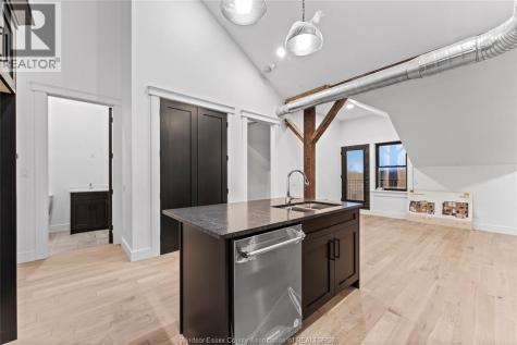 247 Brock Street Amherstburg ON N9V 2H4