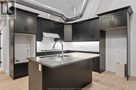 247 Brock Street Amherstburg ON N9V 2H4