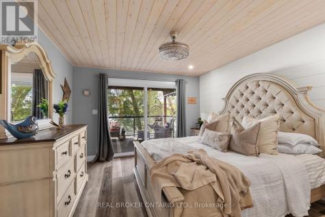 241 Eight Mile Point Oro-medonte ON L3V 6H1