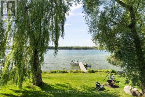 241 Eight Mile Point Oro-medonte ON L3V 6H1