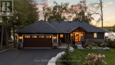 241 Eight Mile Point Oro-medonte ON L3V 6H1