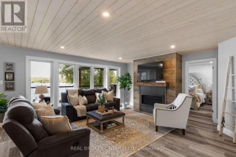 241 Eight Mile Point Oro-medonte ON L3V 6H1