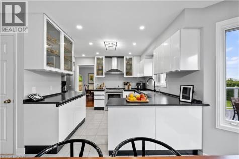 1 Brown Avenue Cambridge ON N1R 5S3