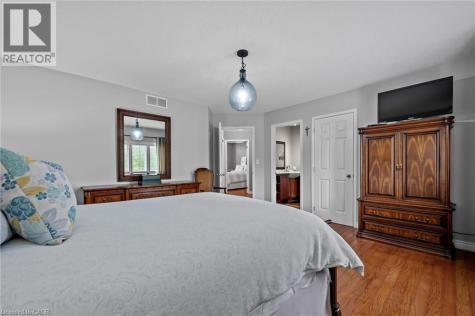 1 Brown Avenue Cambridge ON N1R 5S3