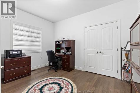230 Mclellan Avenue Amherstburg ON N9V 0H1